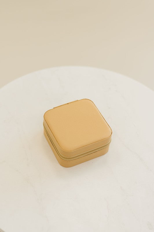 KRISTEN TRAVEL JEWELRY ORGANIZER CASE